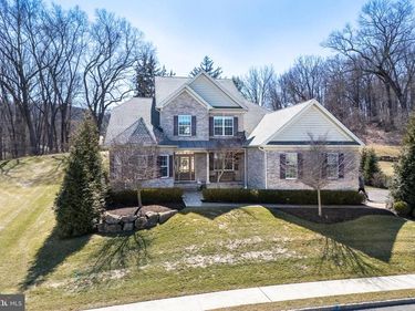 6507 FOX GLOVE LANE, CENTER VALLEY, PA 18034