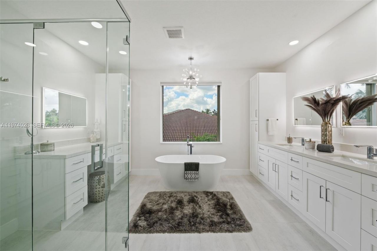 1537 Victoria Isle Way , Weston, FL 33327 Photo