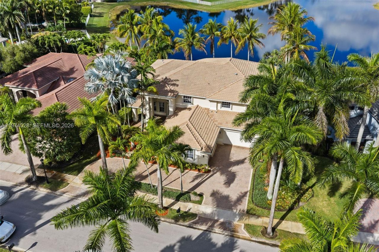 1537 Victoria Isle Way, Weston, FL 33327 Photo