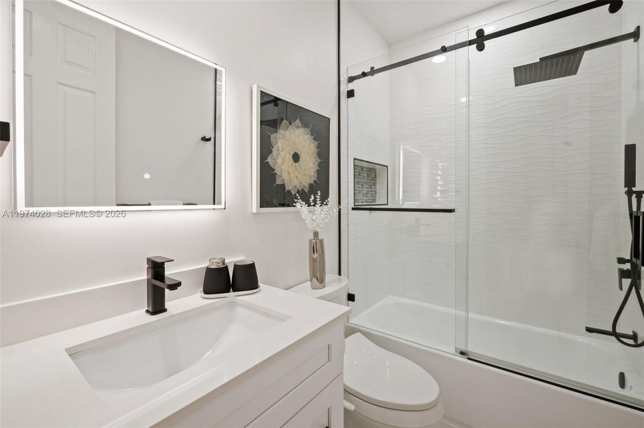 1537 Victoria Isle Way, Weston, FL 33327 Photo