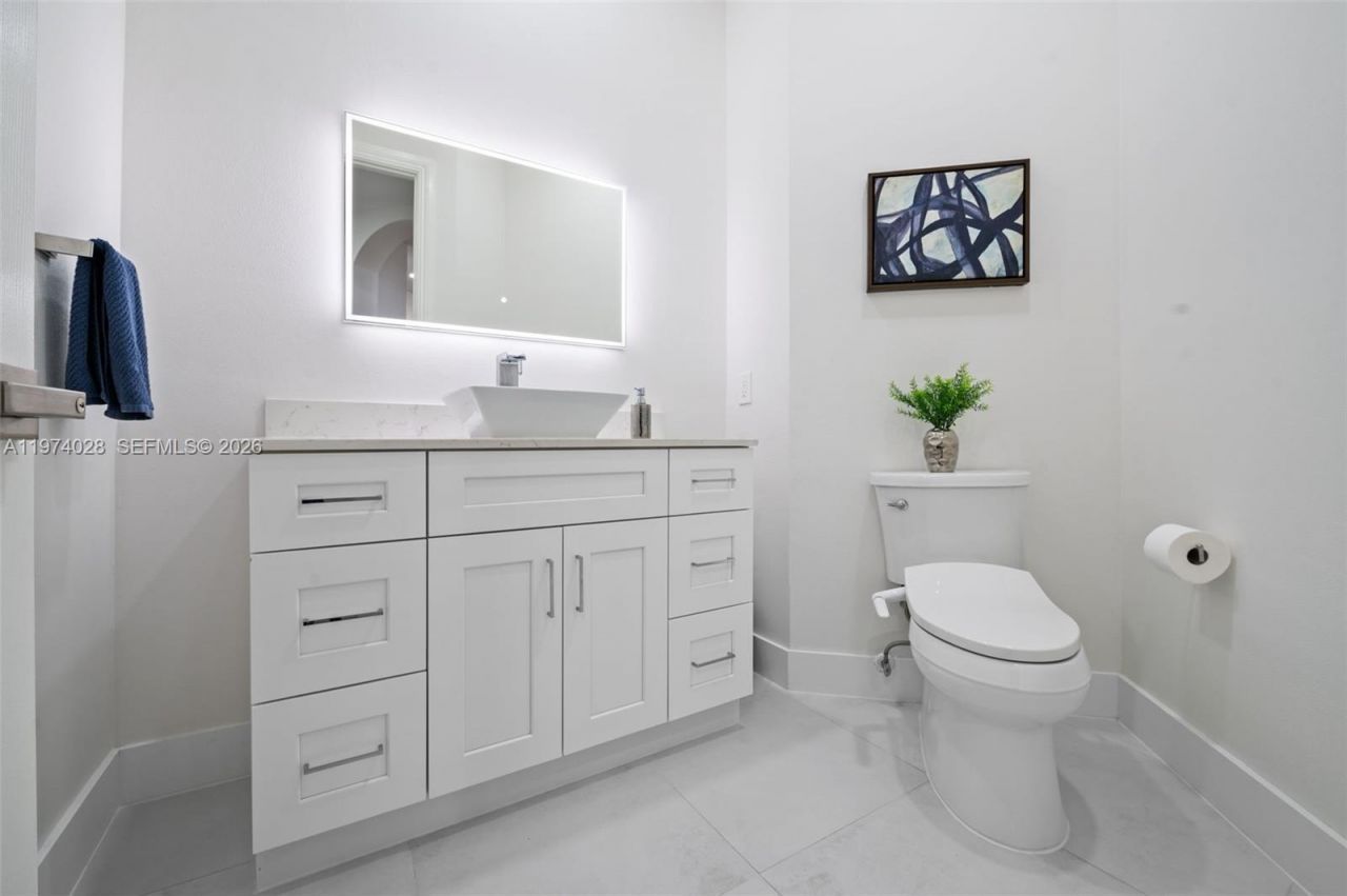 1537 Victoria Isle Way , Weston, FL 33327 Photo