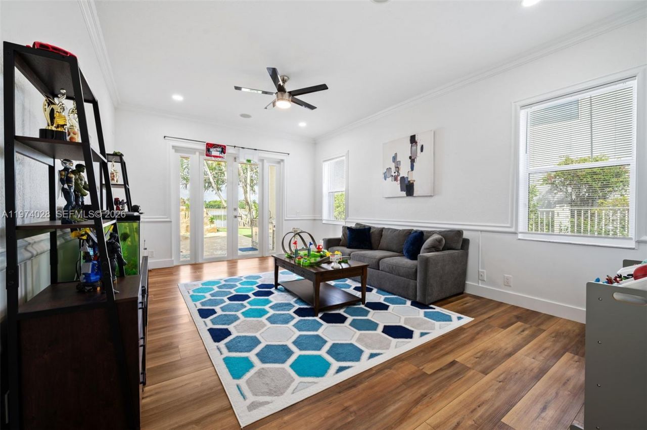 1537 Victoria Isle Way, Weston, FL 33327 Photo