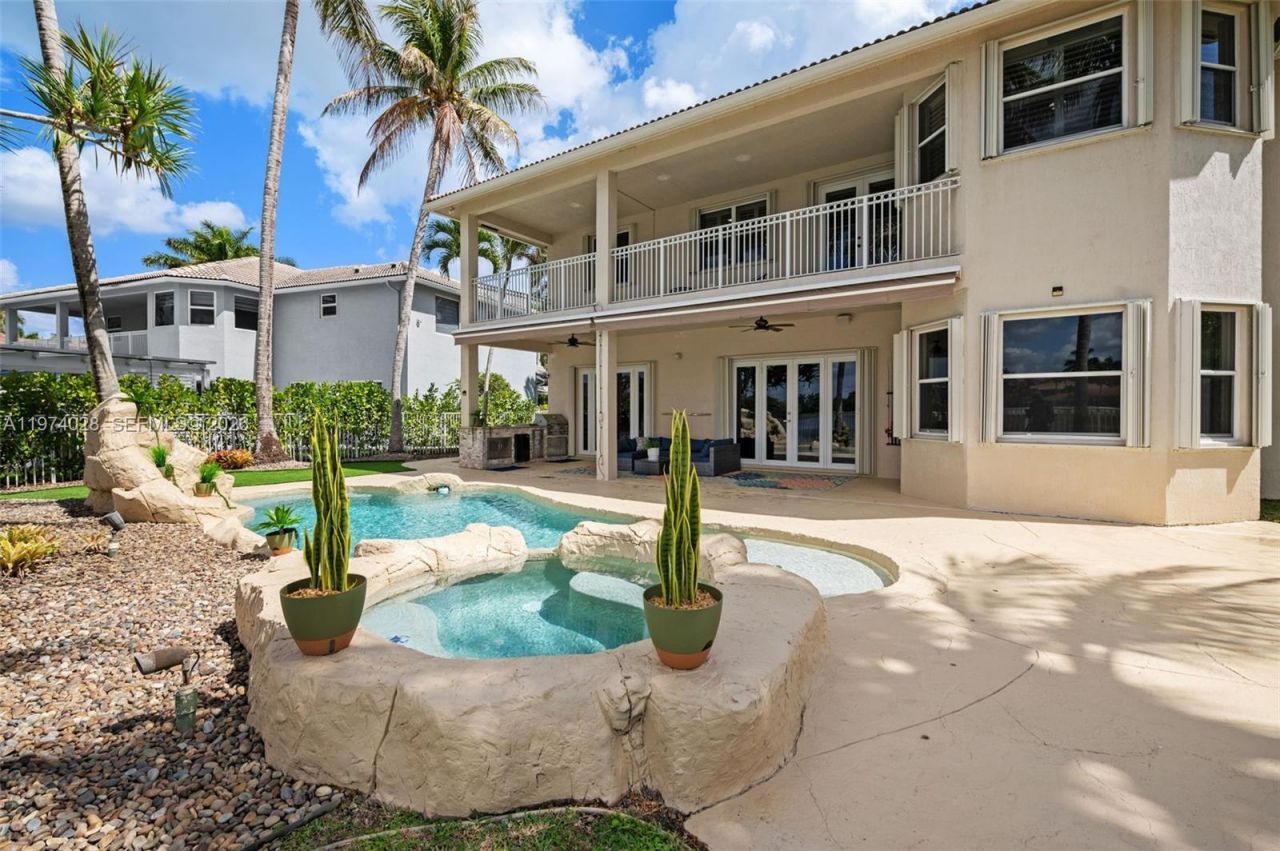 1537 Victoria Isle Way , Weston, FL 33327 Photo