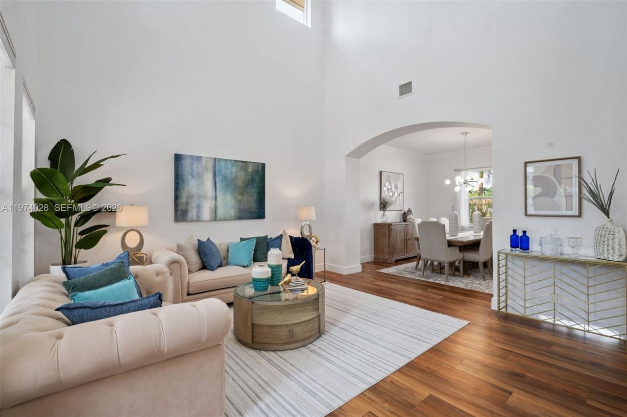 1537 Victoria Isle Way , Weston, FL 33327 Photo