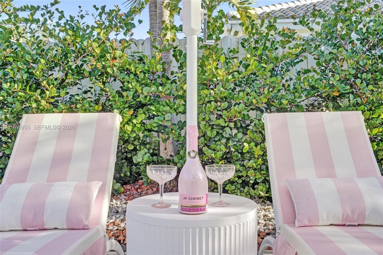 6928 NW 33rd St , Margate, FL 33063 Photo