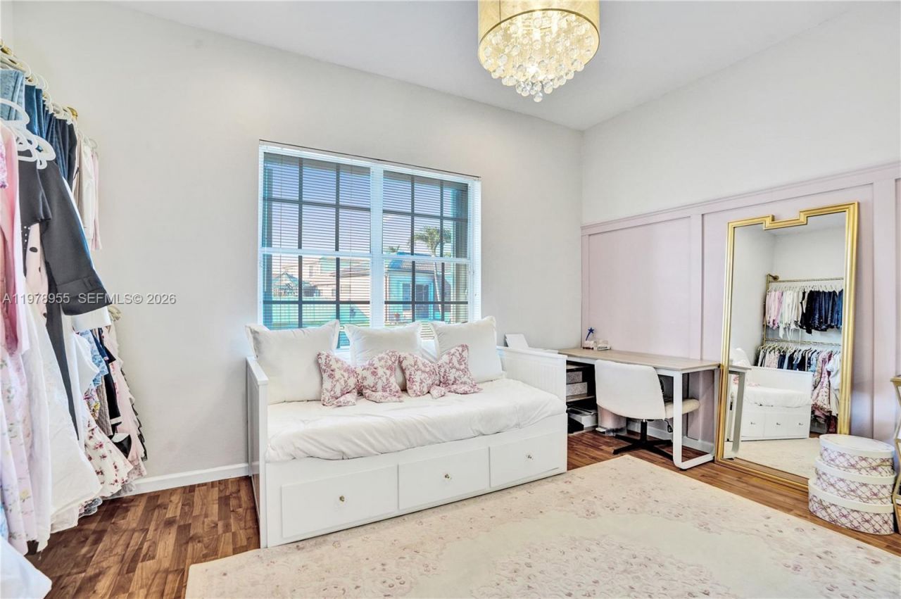 6928 NW 33rd St , Margate, FL 33063 Photo