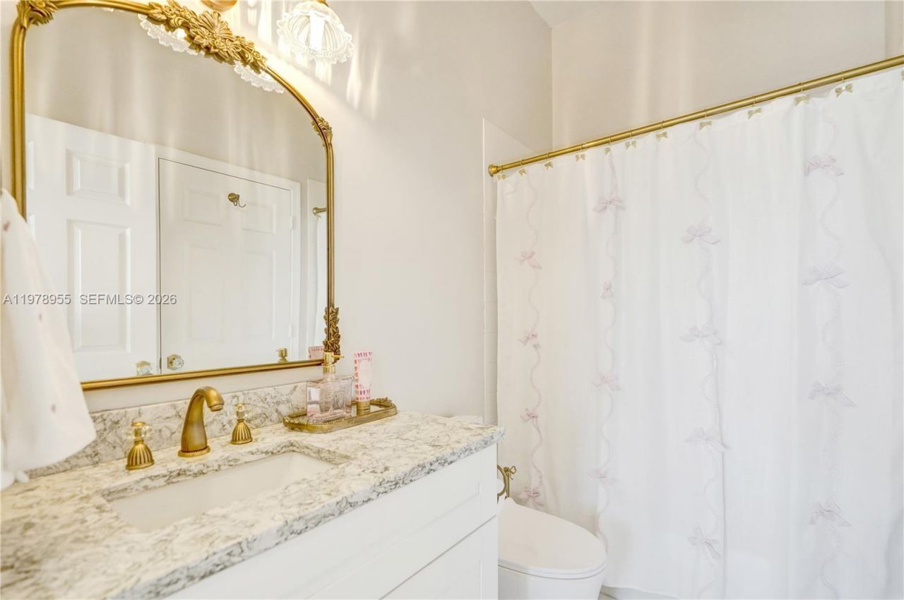 6928 NW 33rd St , Margate, FL 33063 Photo