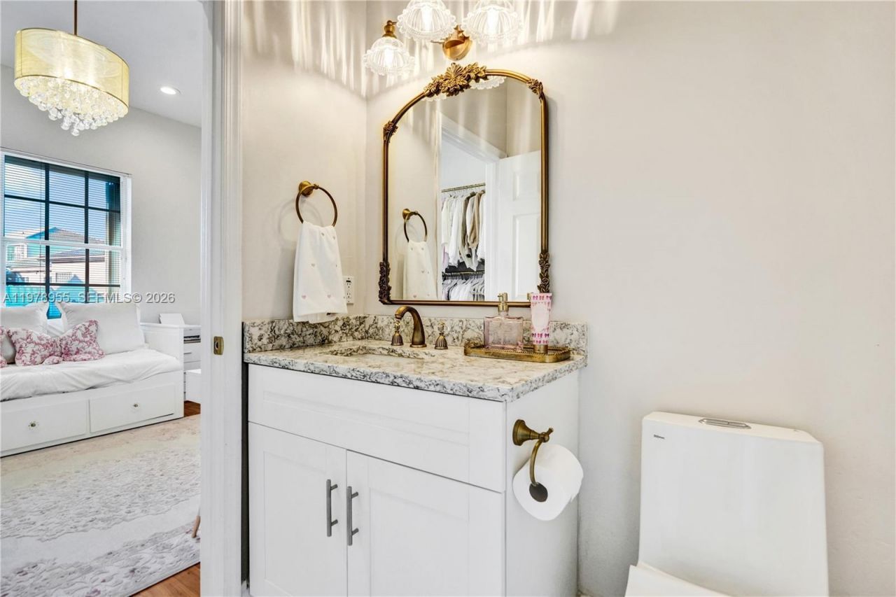 6928 NW 33rd St , Margate, FL 33063 Photo