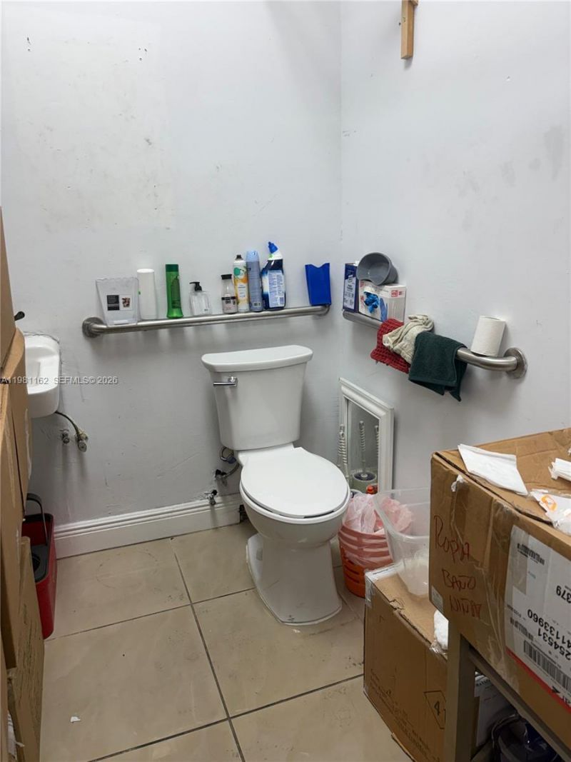 12801 SW 42nd St , Miami, FL 33175 Photo