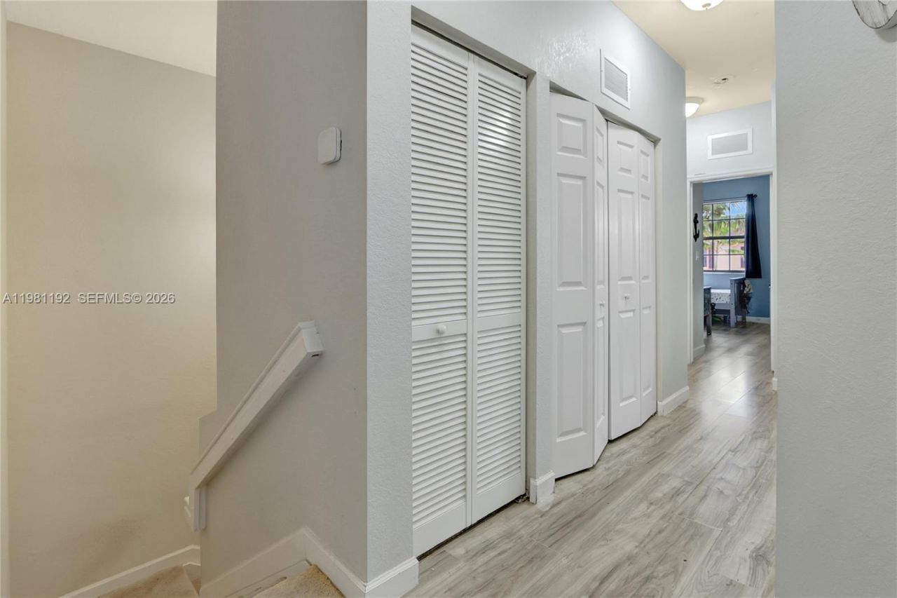 338 NE 37th Ave , Homestead, FL 33033 Photo