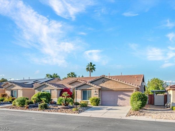 8216 Rusty Sandstone Court, Las Vegas, NV 89131