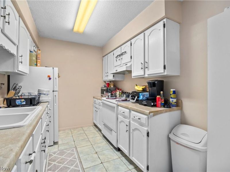 1315 S Lake Wilmer Drive, Unit 109, Sandusky, OH 44870 Photo 10