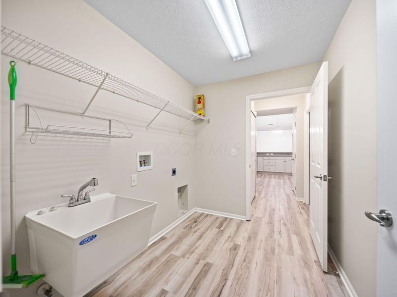 225 Stonegate Loop, Unit 225, Pataskala, OH 43062 Photo 26