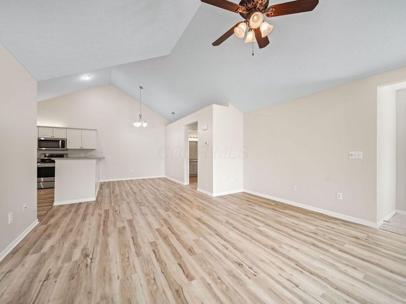 225 Stonegate Loop, Unit 225, Pataskala, OH 43062 Photo 32