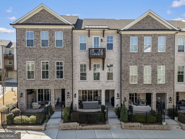 116 Everley Walk, Alpharetta, GA 30009