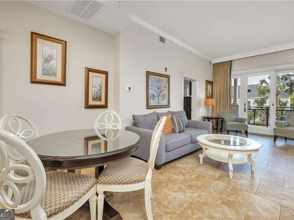 1015 Beachview Drive, Unit 103, St. Simons, GA 31522