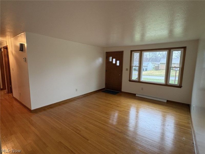 549 NW Montrose Avenue NW, Massillon, OH 44646 Photo 4