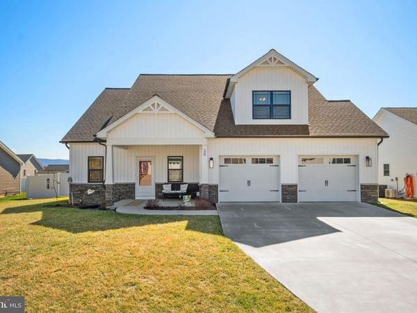 138 LINDBURGH DRIVE, WAYNESBORO, VA 22980