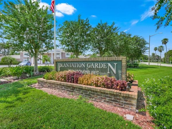 4224 LAKE UNDERHILL ROAD , Unit 8B8, ORLANDO, FL 32803