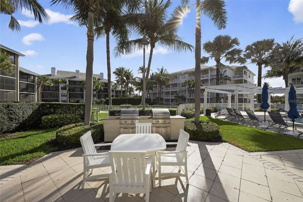 915 Bay Colony Drive S, Unit S, Juno Beach, FL 33408 Photo