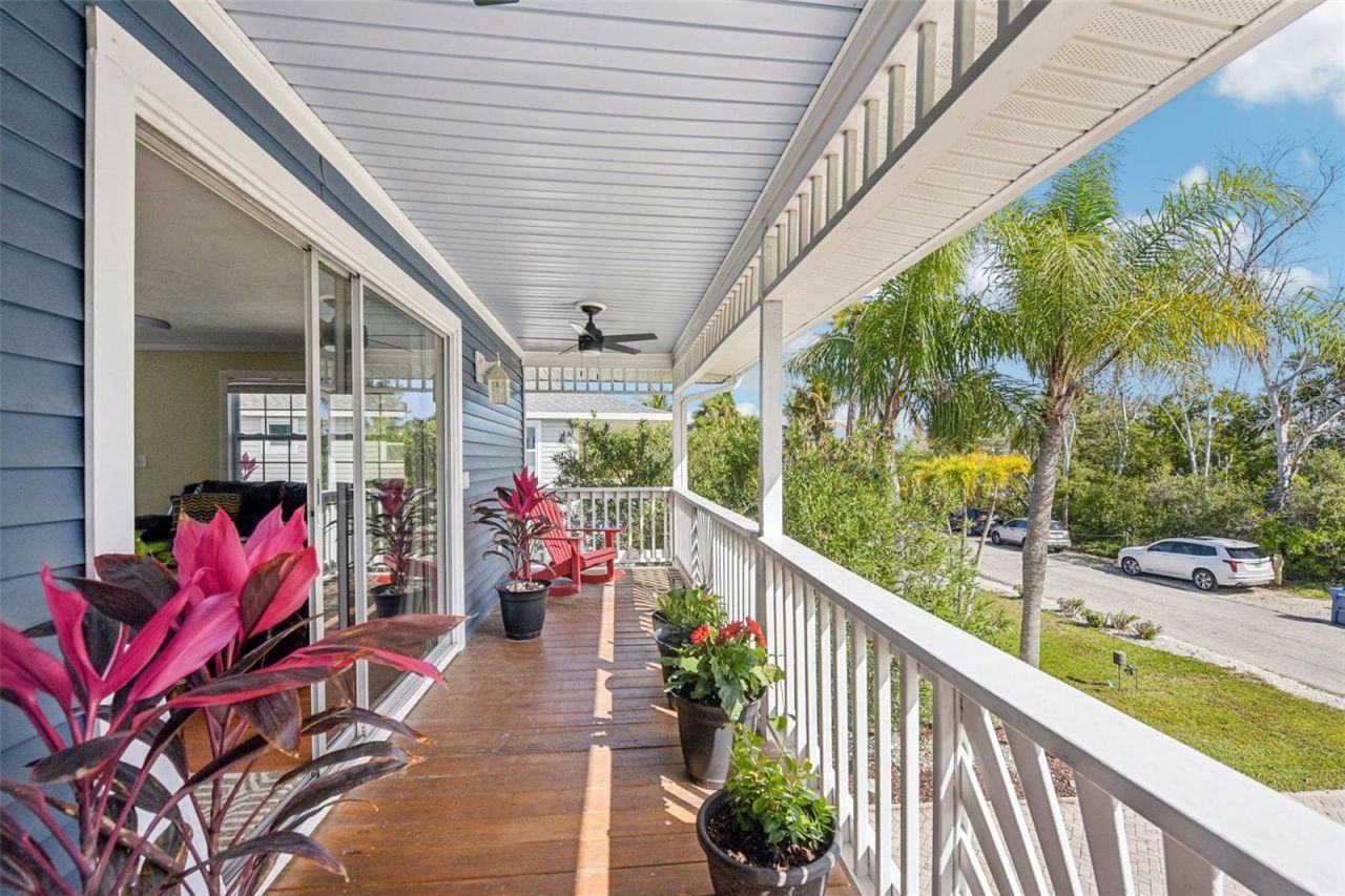 2908 Avenue C , Holmes Beach, FL 34217 Photo