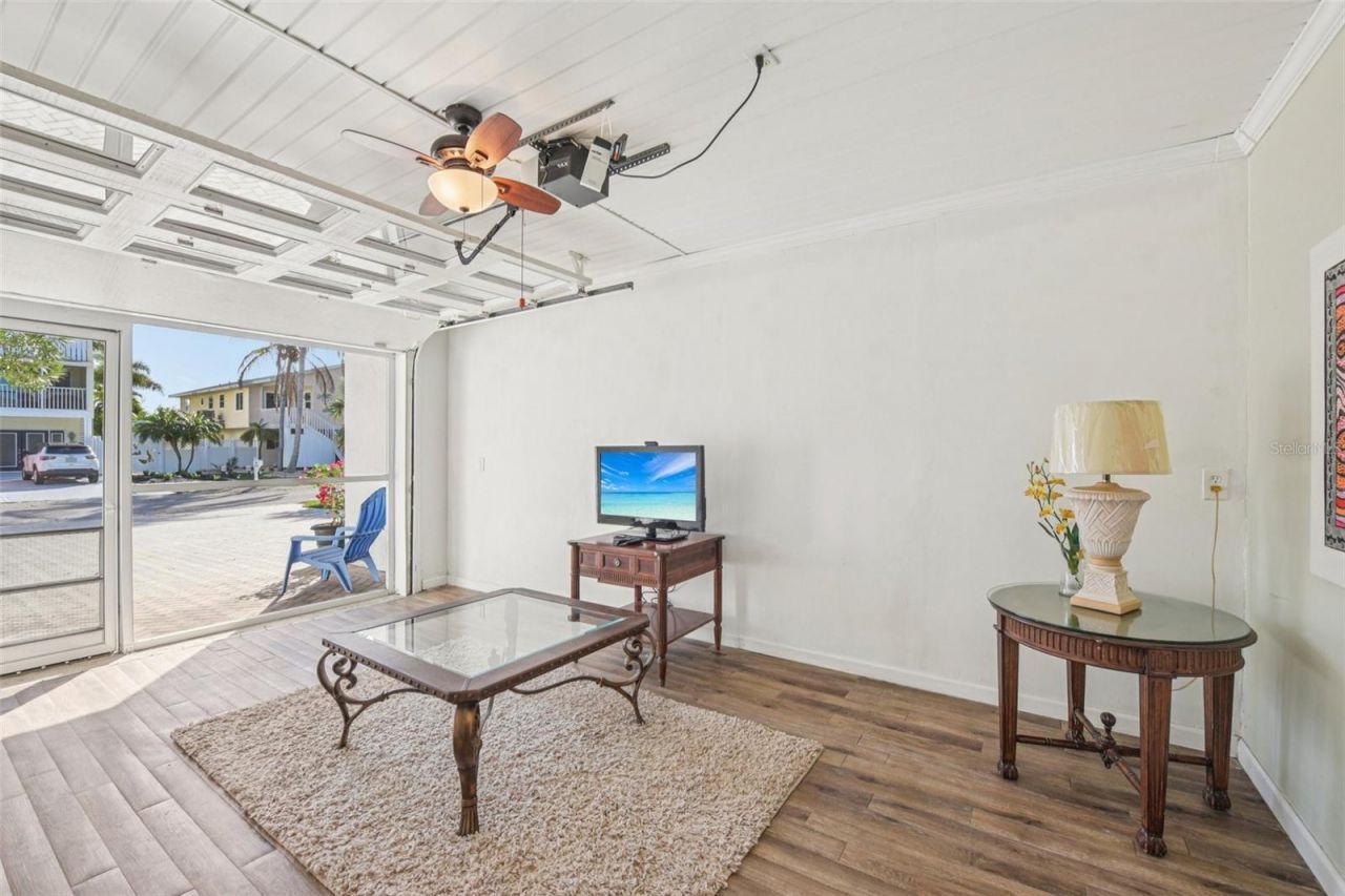 2908 Avenue C , Holmes Beach, FL 34217 Photo