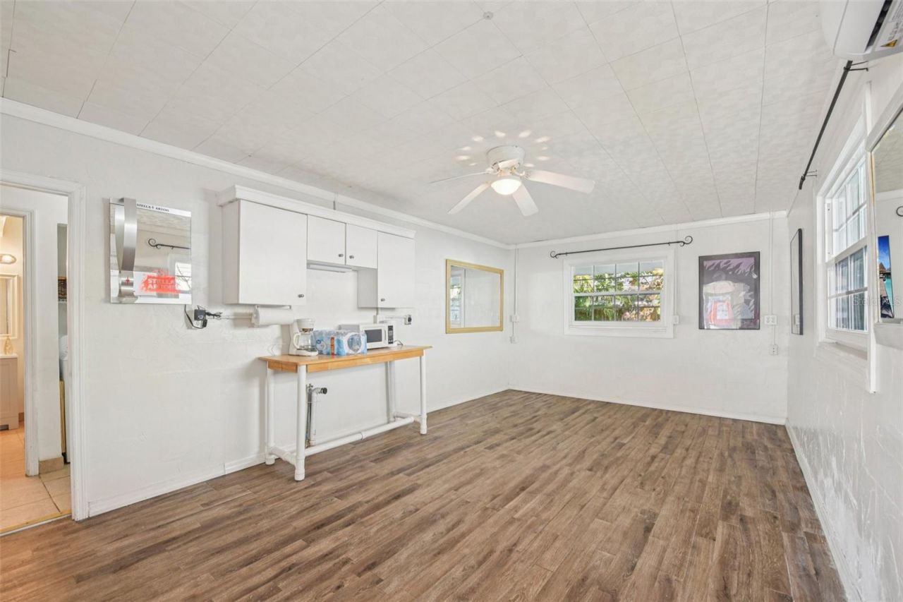 2908 Avenue C , Holmes Beach, FL 34217 Photo