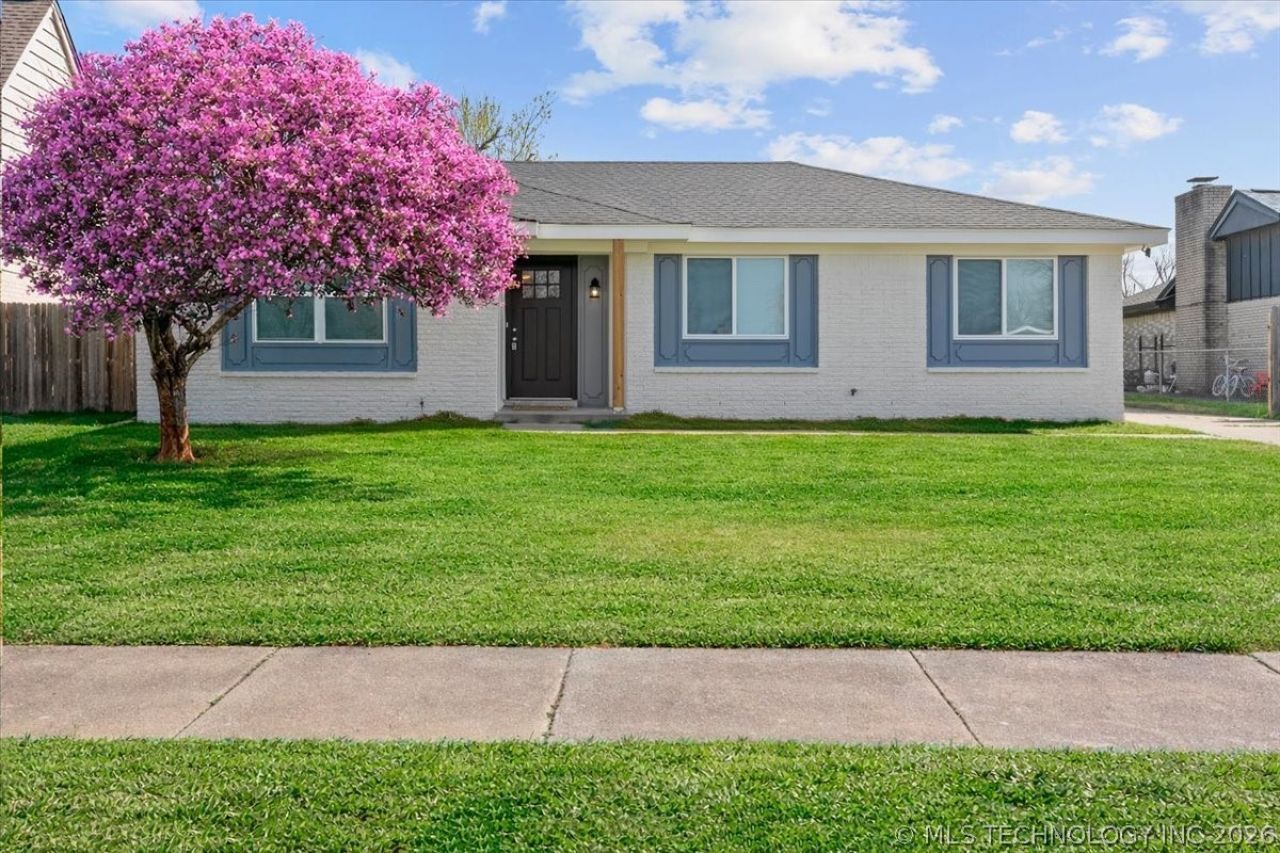 2527 S 110th East Avenue, Tulsa, OK 74129 Main Photo