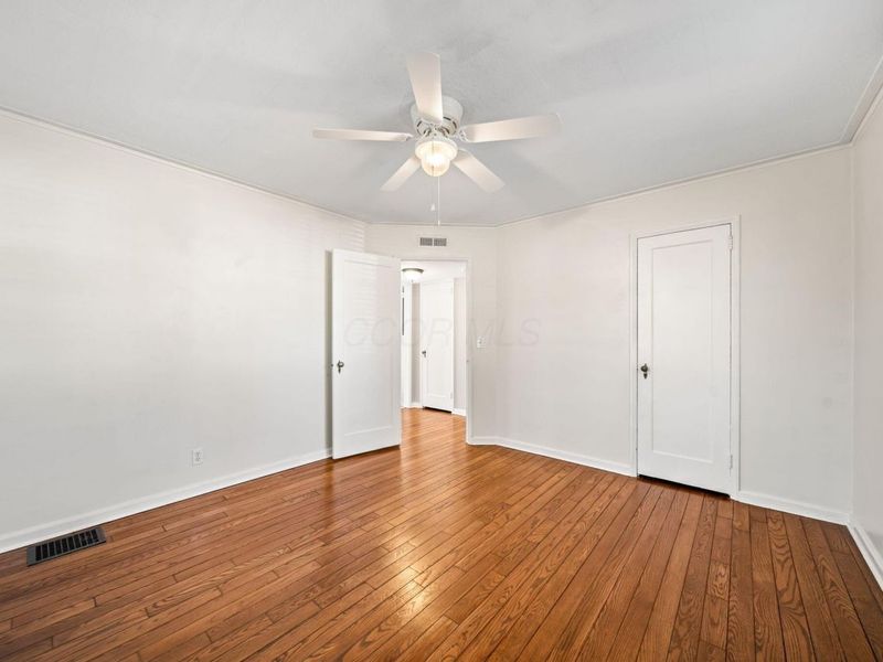 587 Kenbrook Drive, Worthington, OH 43085 Photo 16