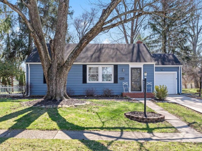 587 Kenbrook Drive , Worthington, OH 43085 Photo 2