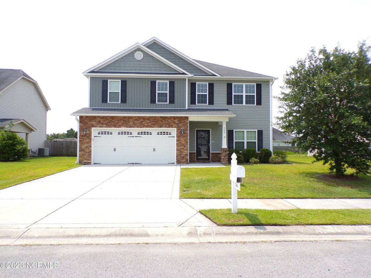 306 Merin Height Road, Jacksonville, NC 28546 Main Photo