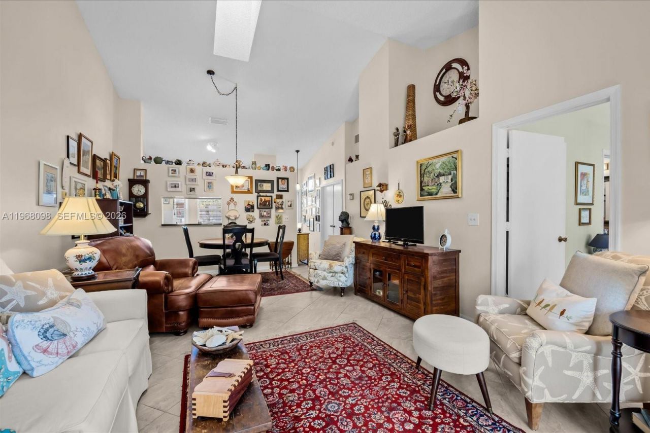 18081 SE Country Club Dr, Unit 37-367, Jupiter, FL 33469 Photo