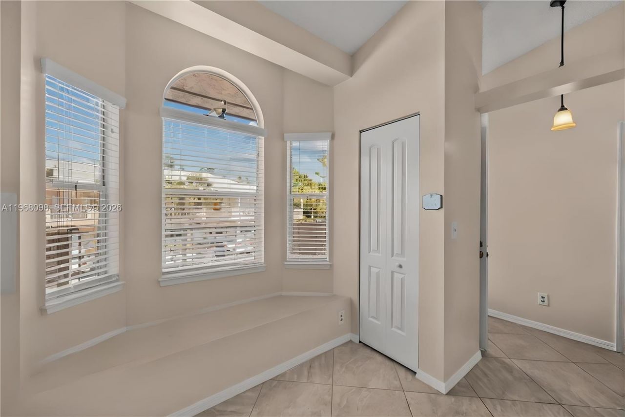 18081 SE Country Club Dr, Unit 37-367, Jupiter, FL 33469 Photo