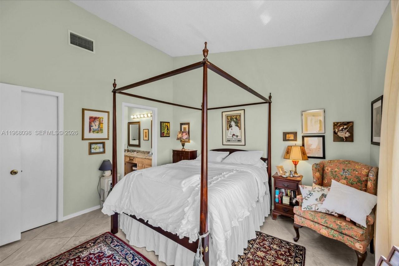 18081 SE Country Club Dr, Unit 37-367, Jupiter, FL 33469 Photo