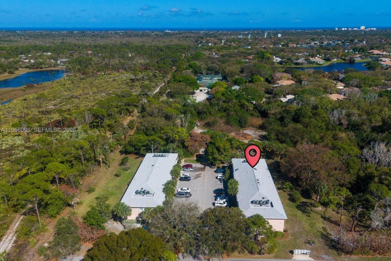 18081 SE Country Club Dr, Unit 37-367, Jupiter, FL 33469 Photo