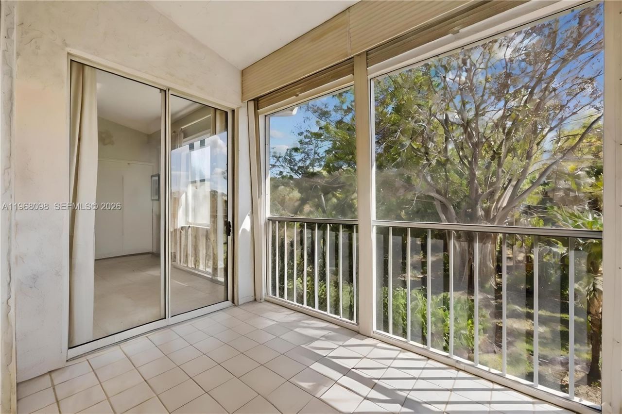 18081 SE Country Club Dr, Unit 37-367, Jupiter, FL 33469 Photo