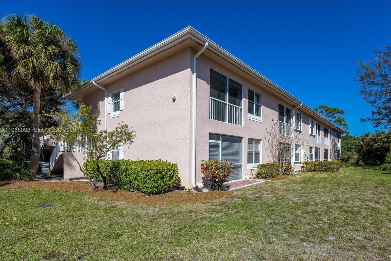 18081 SE Country Club Dr, Unit 37-367, Jupiter, FL 33469 Photo