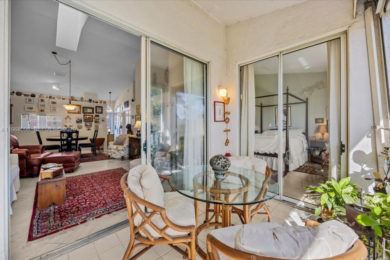 18081 SE Country Club Dr, Unit 37-367, Jupiter, FL 33469 Photo