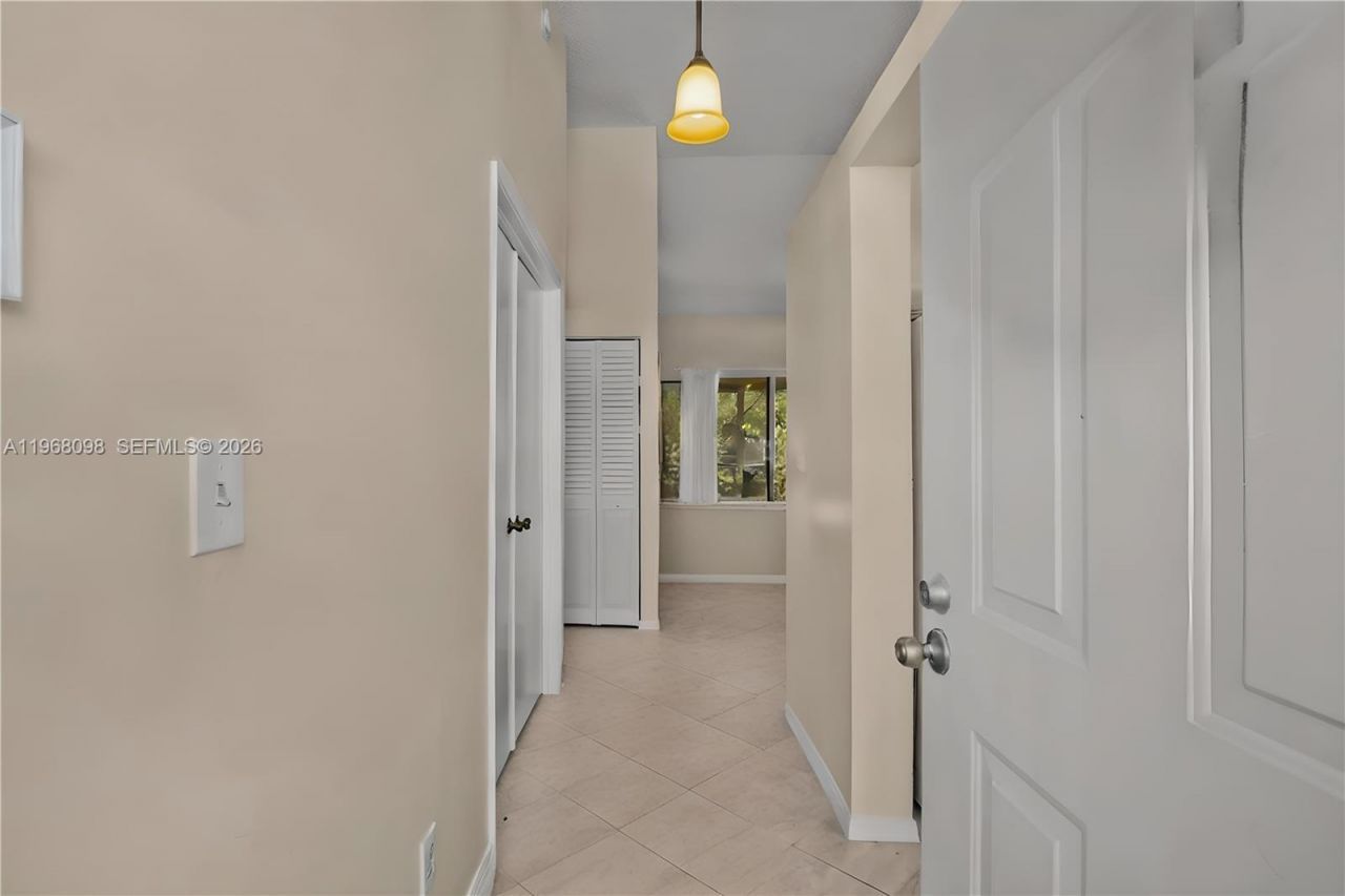 18081 SE Country Club Dr, Unit 37-367, Jupiter, FL 33469 Photo