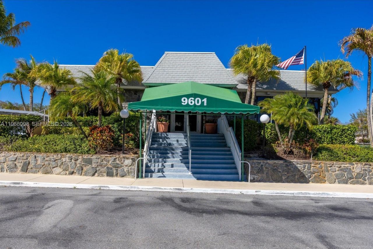 18081 SE Country Club Dr, Unit 37-367, Jupiter, FL 33469 Photo