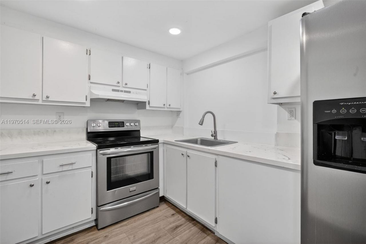 9091 Lime Bay Blvd, Unit 107, Tamarac, FL 33321 Photo