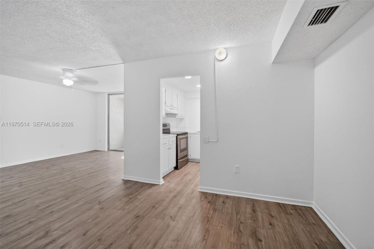 9091 Lime Bay Blvd, Unit 107, Tamarac, FL 33321 Photo