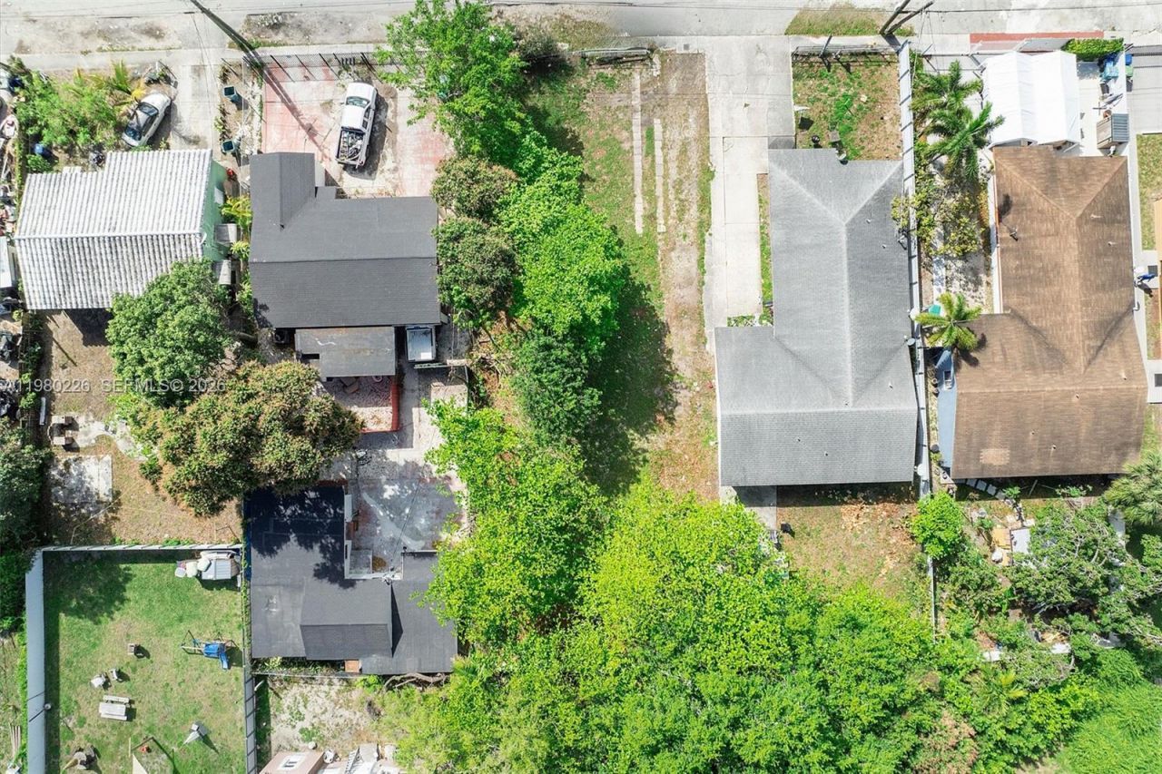 Please Call For Address, Miami, FL 33150 Photo