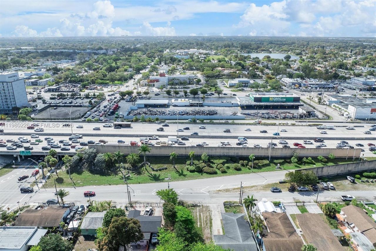 Please Call For Address, Miami, FL 33150 Photo