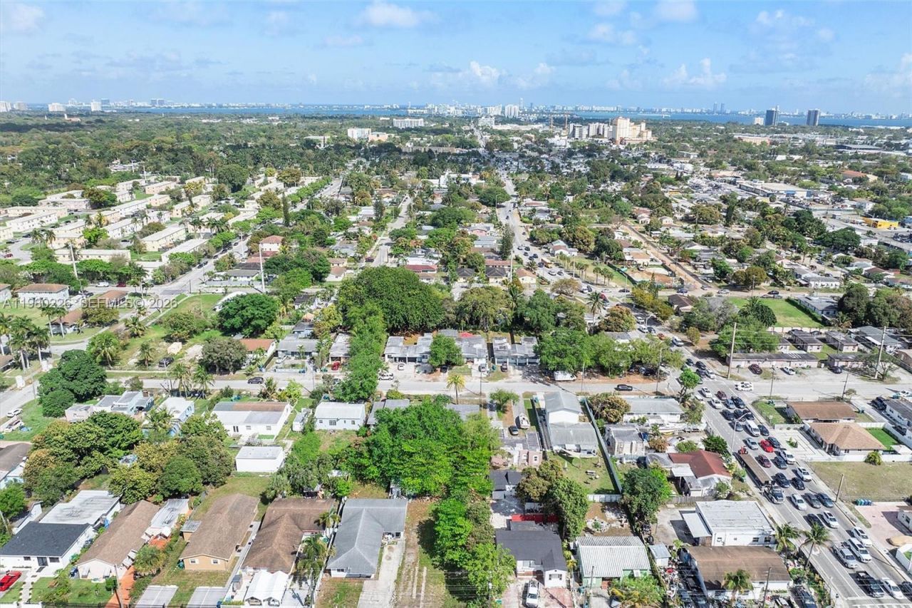 Please Call For Address, Miami, FL 33150 Photo