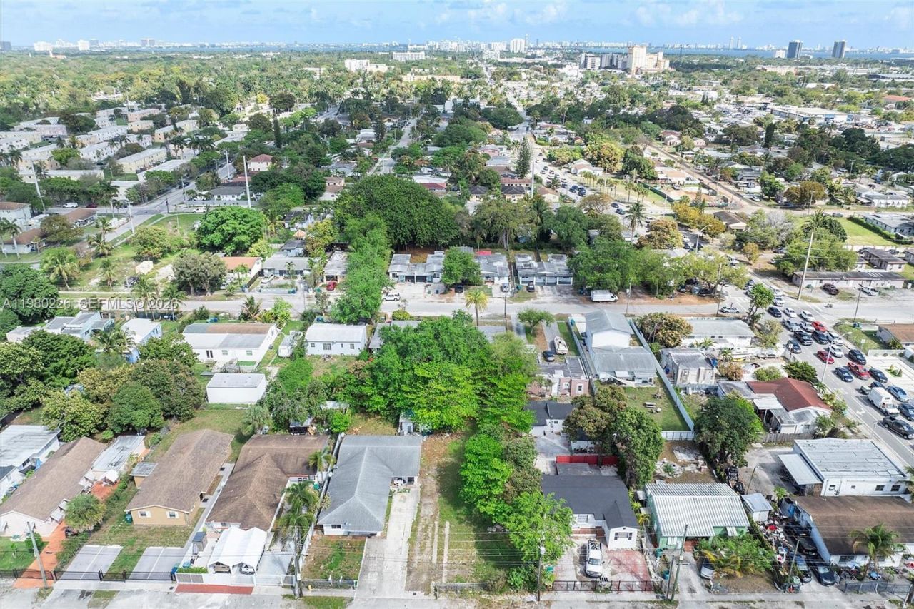 Please Call For Address, Miami, FL 33150 Photo