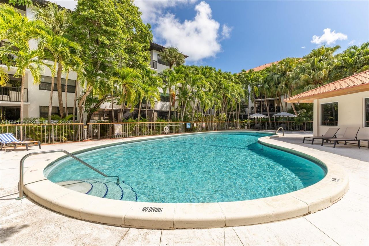 101 Ocean Lane Dr, Unit 1013, Key Biscayne, FL 33149 Photo