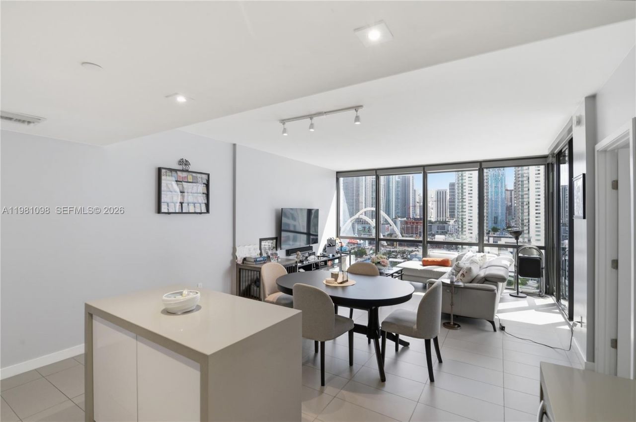 1600 NE 1st Ave , Unit 1610, Miami, FL 33132 Photo