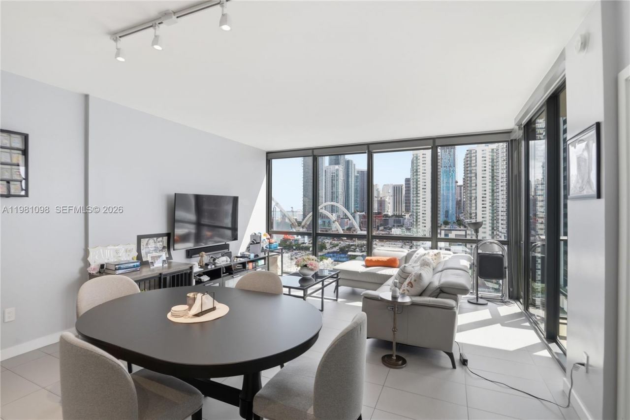 1600 NE 1st Ave , Unit 1610, Miami, FL 33132 Photo