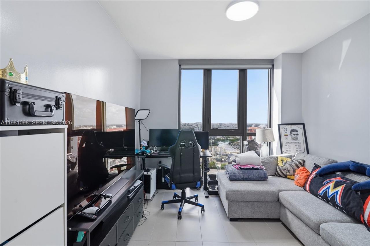 1600 NE 1st Ave , Unit 1610, Miami, FL 33132 Photo